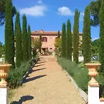 Nobile Family Bed & Breakfast 4*
