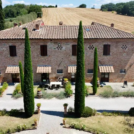 Nobile Family 4*