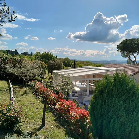 Nobile Family 4* Cortona
