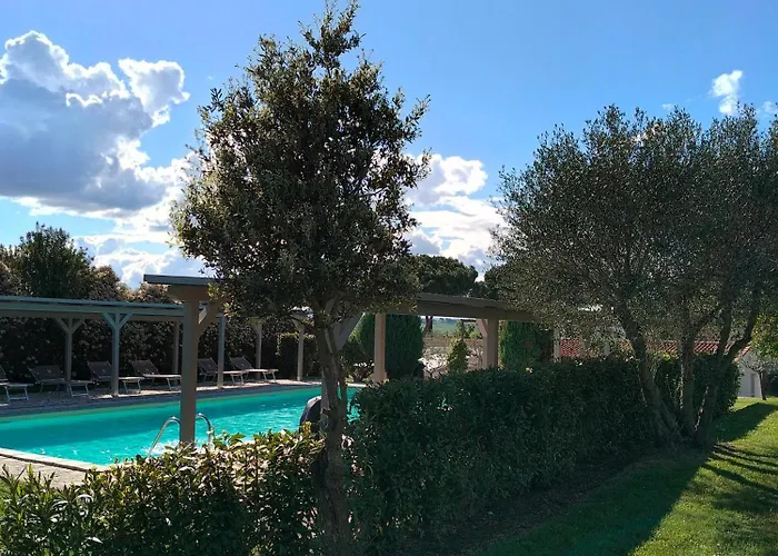 فندق مبيت وإفطار Nobile Family كورتونا