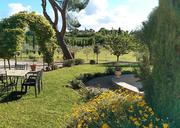 Nobile Family Bed & Breakfast 4*